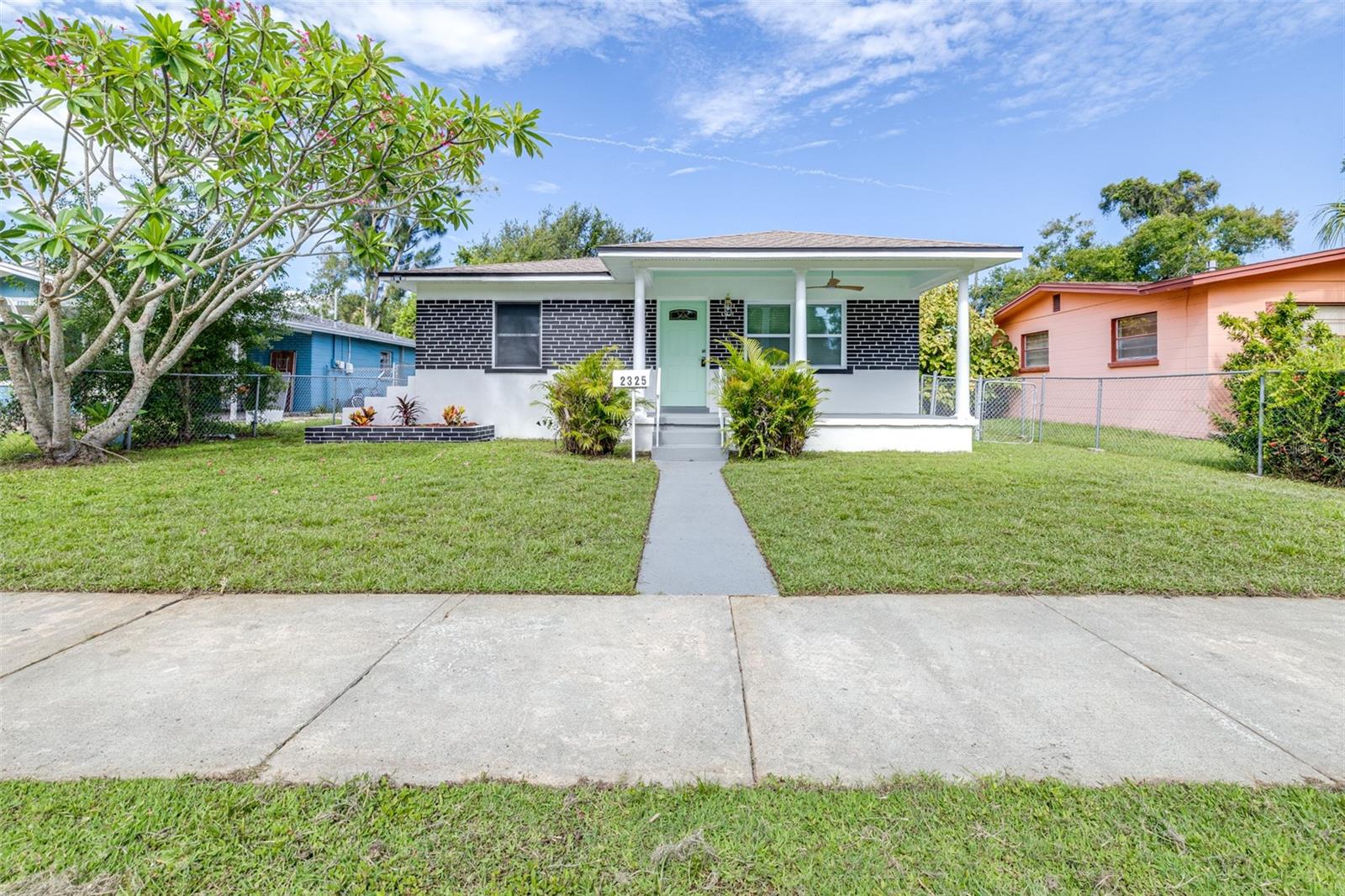 WELSHS LAKEVIEW - Residential