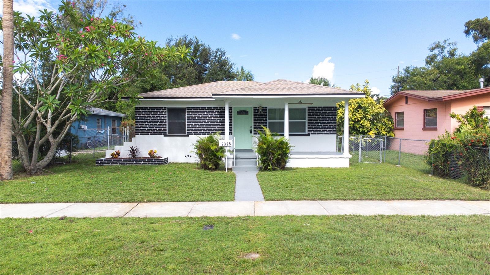 WELSHS LAKEVIEW - Residential