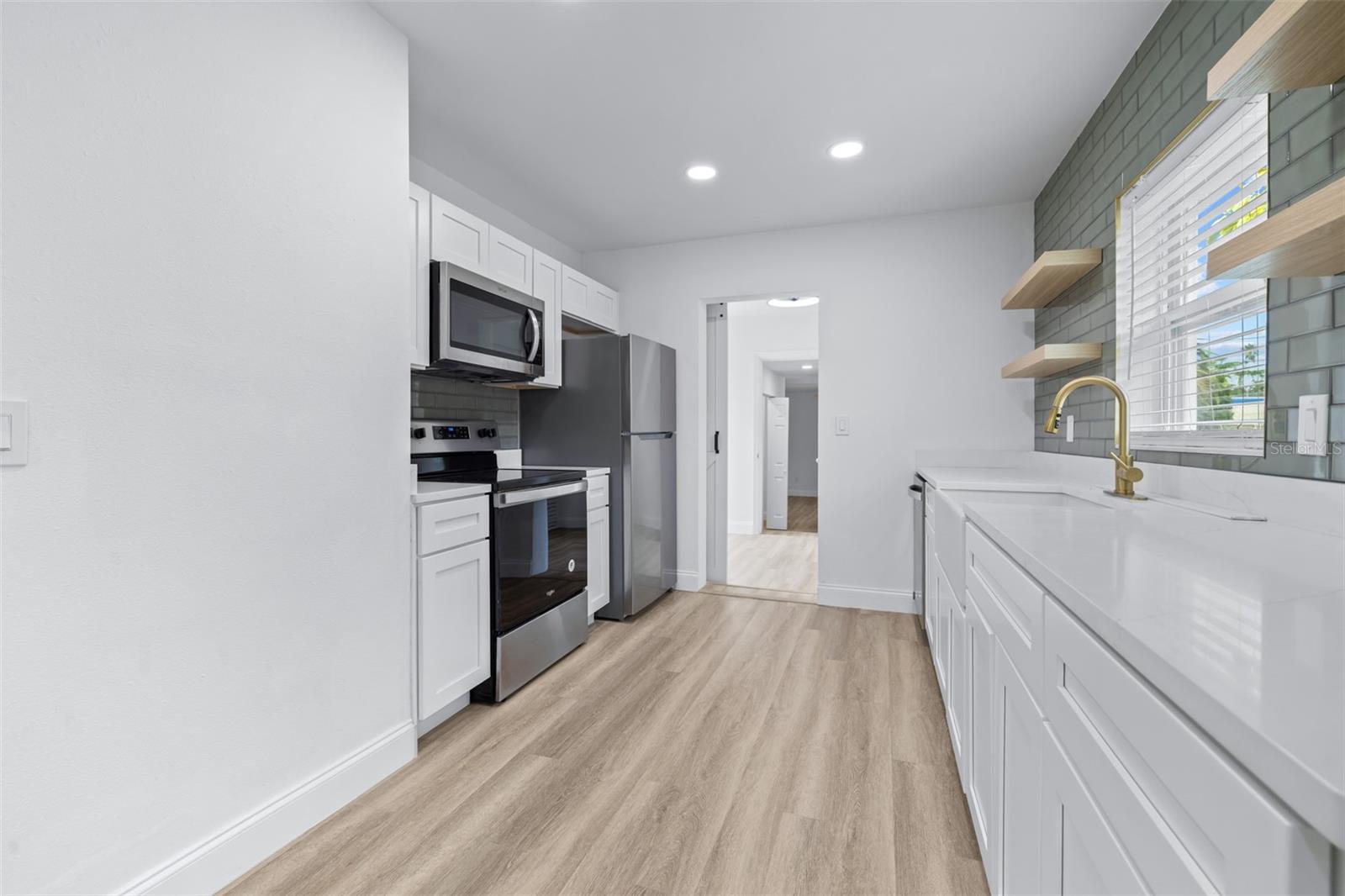 WELSHS LAKEVIEW - Residential