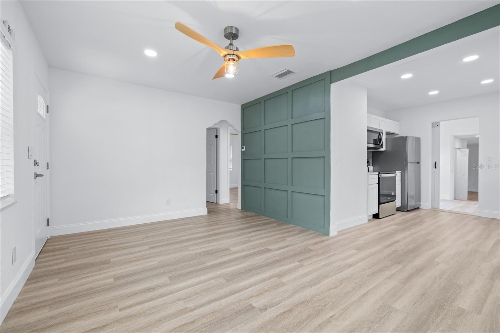 WELSHS LAKEVIEW - Residential