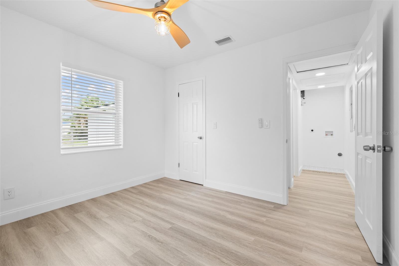 WELSHS LAKEVIEW - Residential