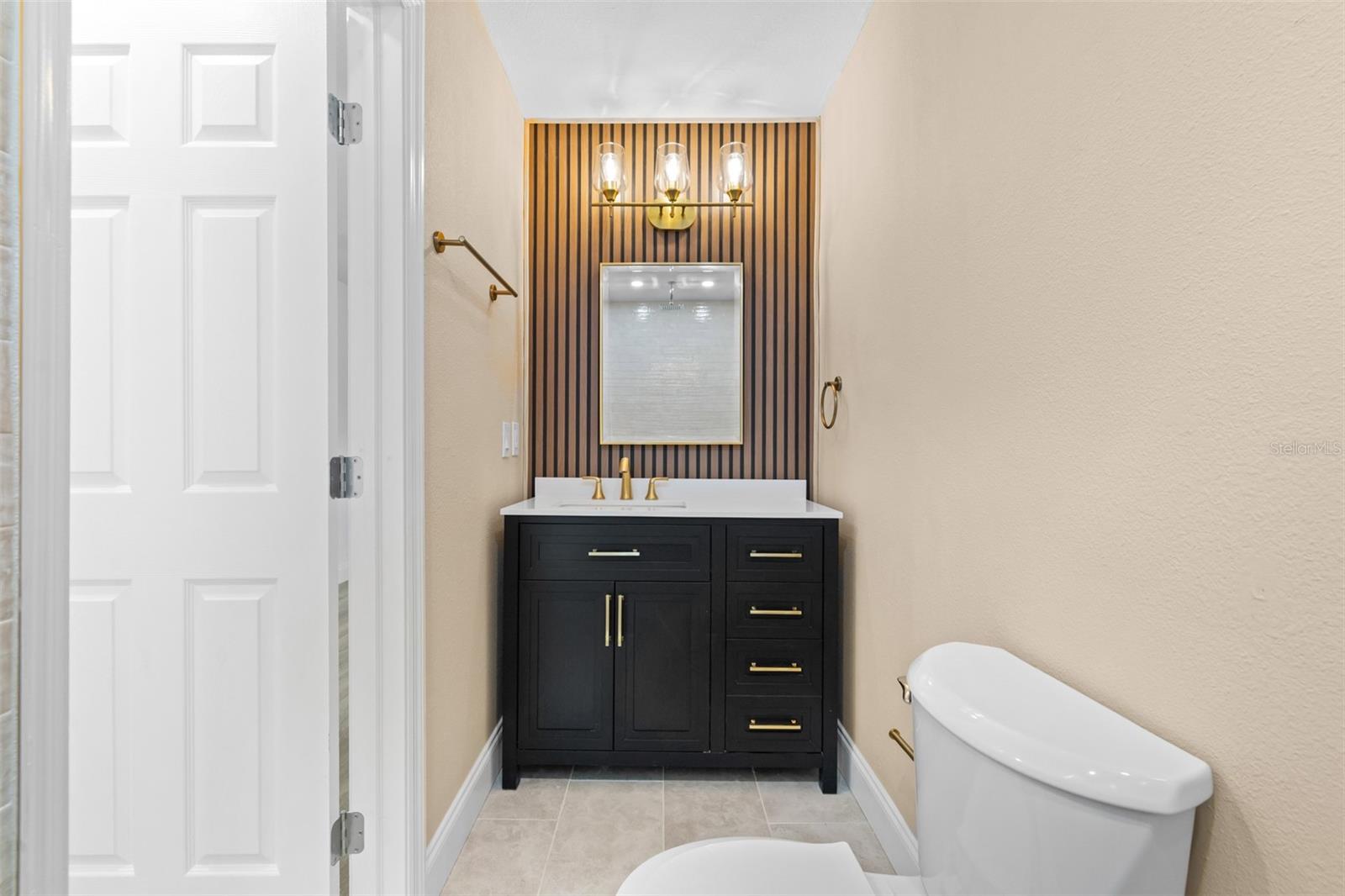 WELSHS LAKEVIEW - Residential