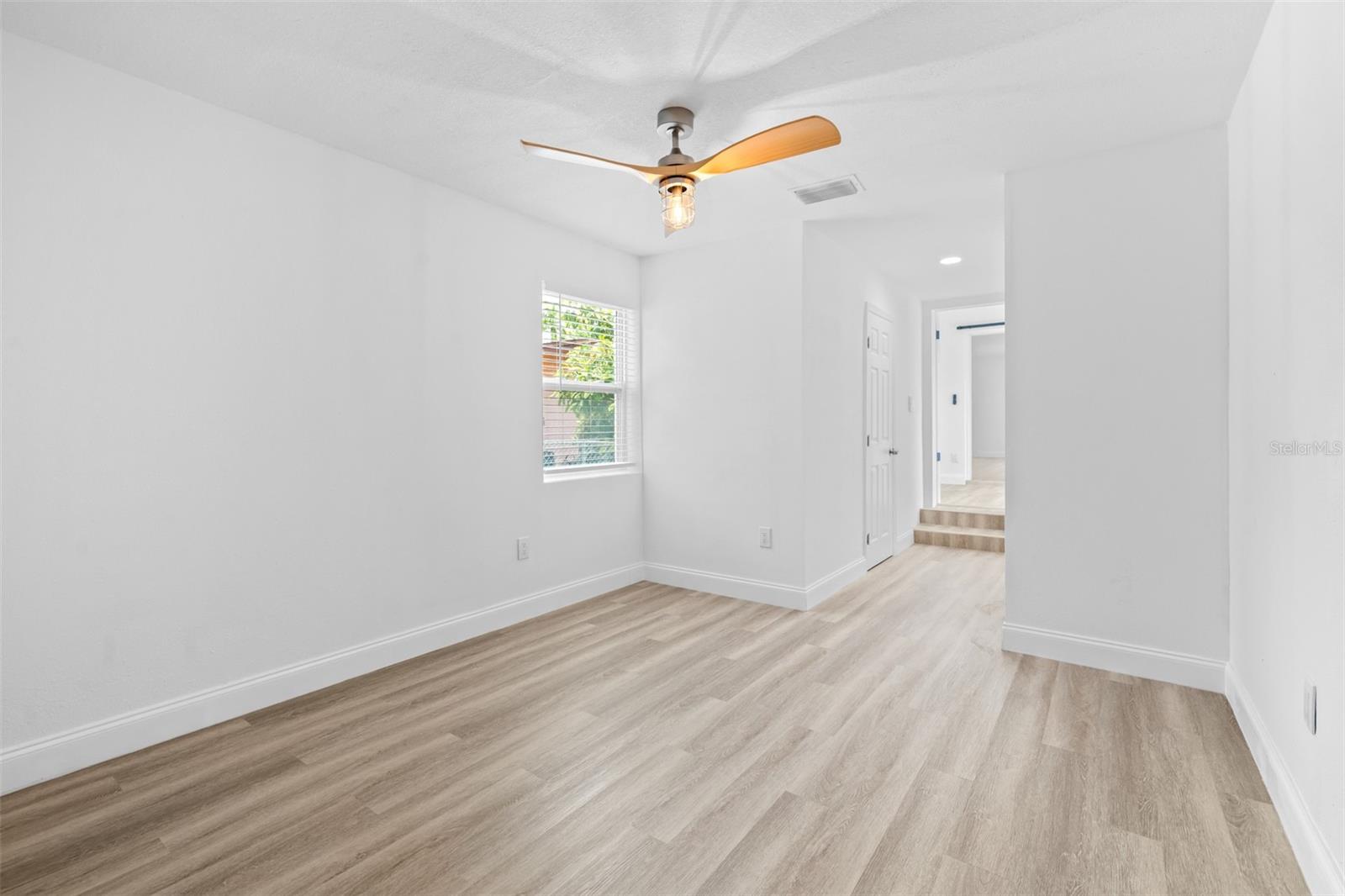 WELSHS LAKEVIEW - Residential