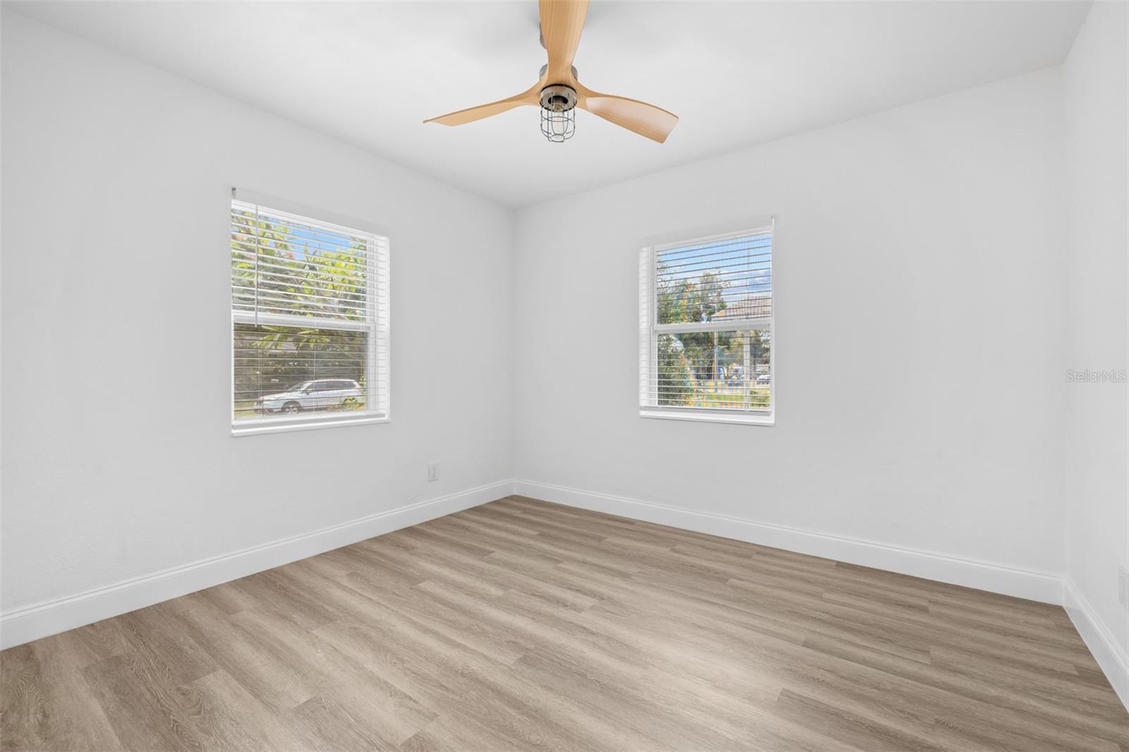 WELSHS LAKEVIEW - Residential