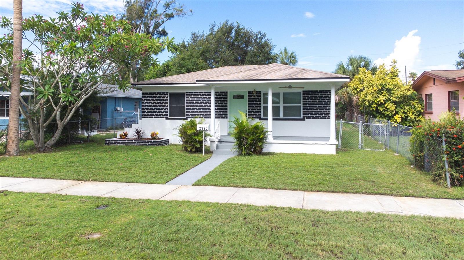 WELSHS LAKEVIEW - Residential