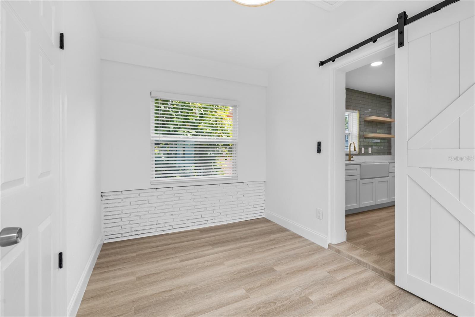 WELSHS LAKEVIEW - Residential