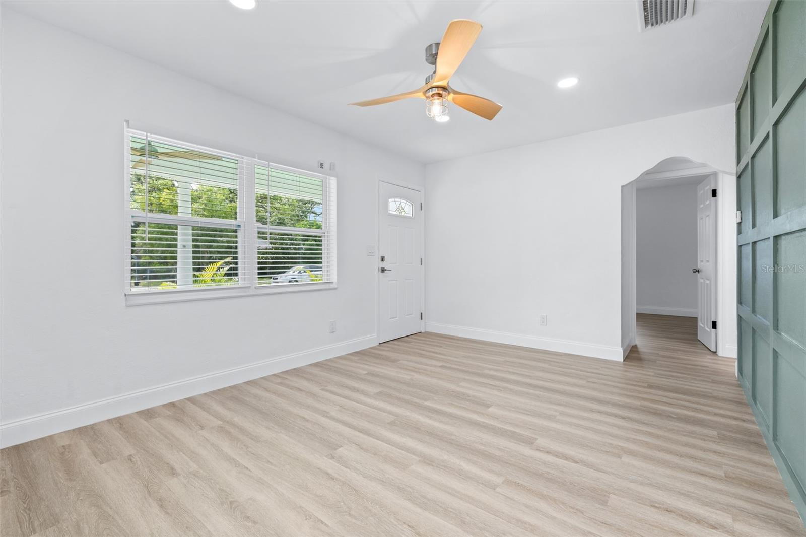 WELSHS LAKEVIEW - Residential
