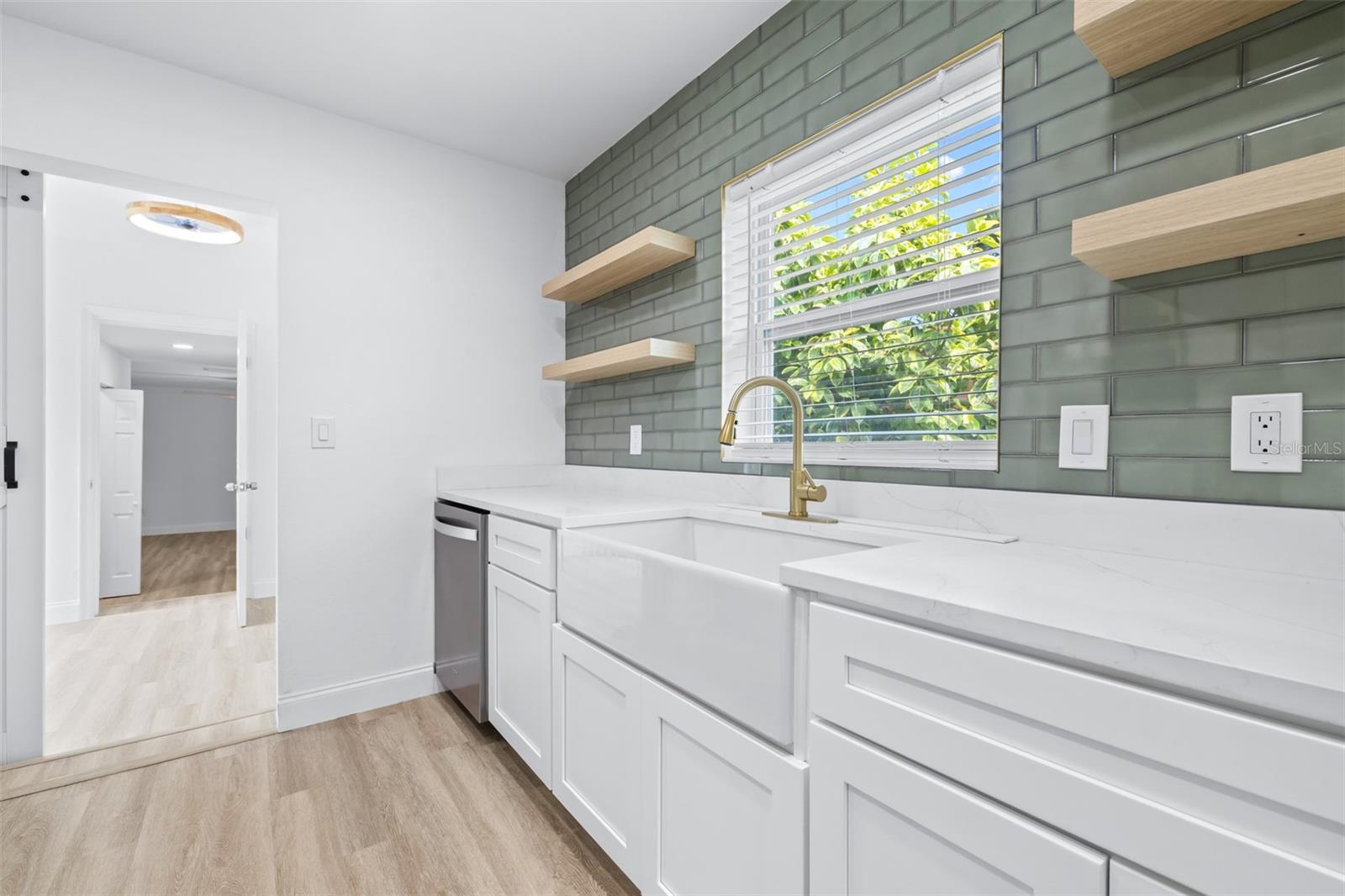 WELSHS LAKEVIEW - Residential