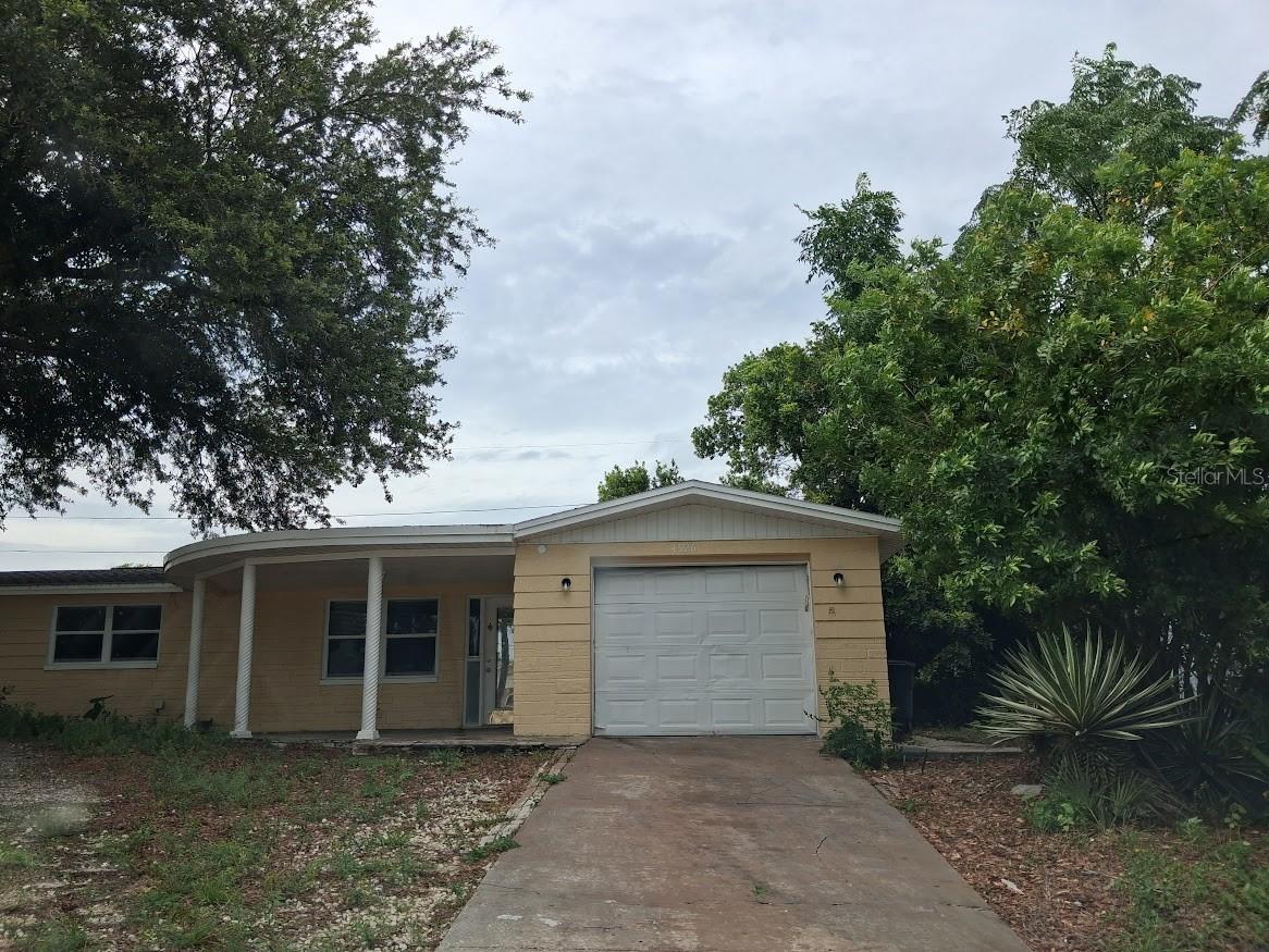 CREST RIDGE GARDENS - Residential