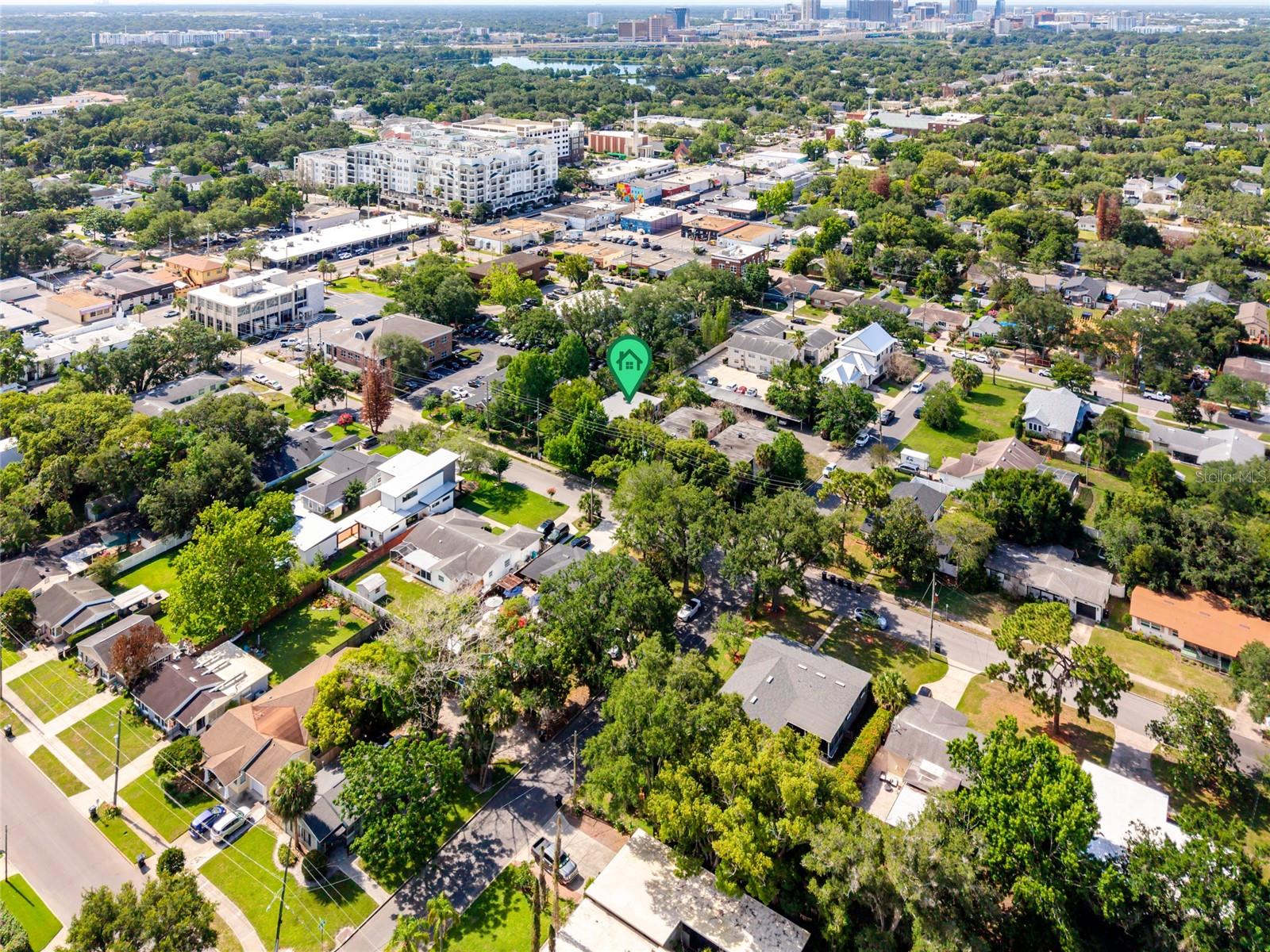 COLLEGE PARK ARMS CONDO - Residential