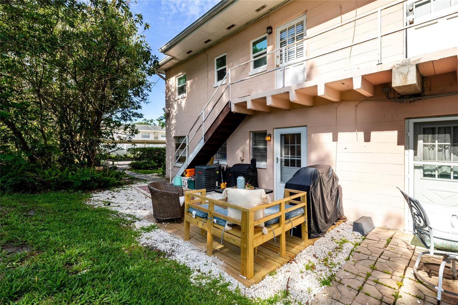 COLLEGE PARK ARMS CONDO - Residential
