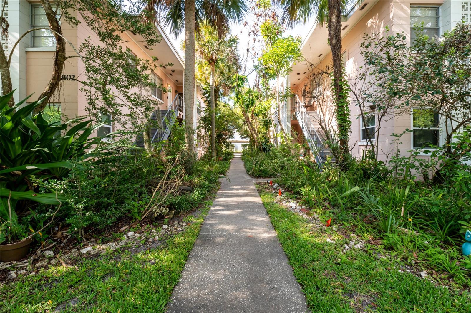 COLLEGE PARK ARMS CONDO - Residential