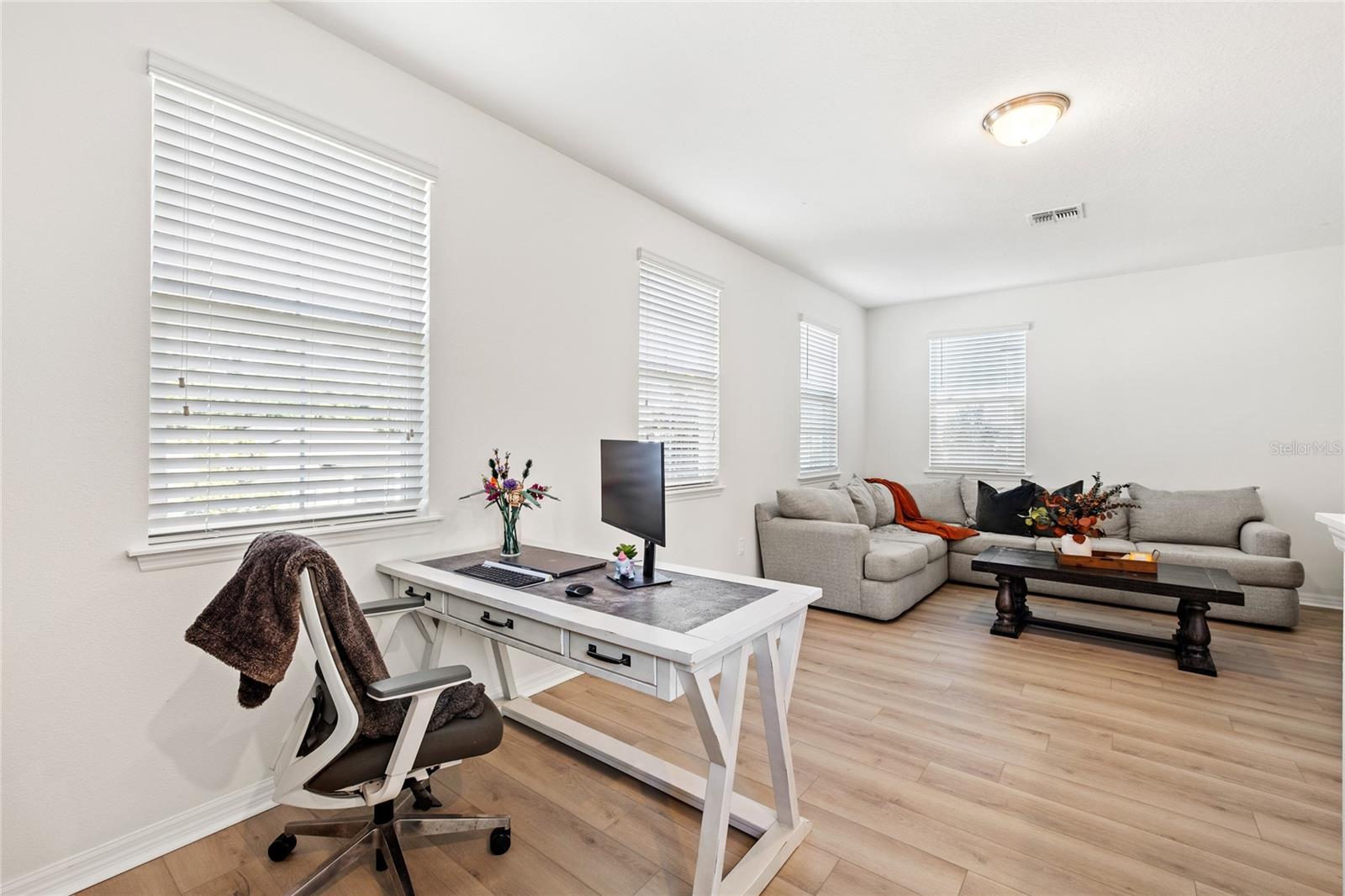 OAKLAND TRAILS PH 2 - Residential