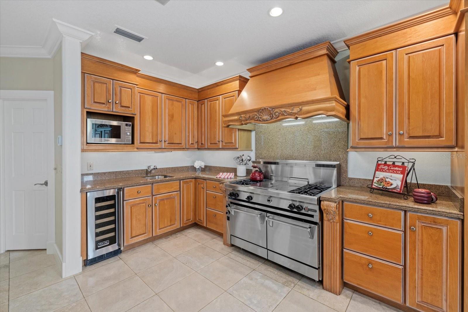 EAST SHORE ACRES - Residential