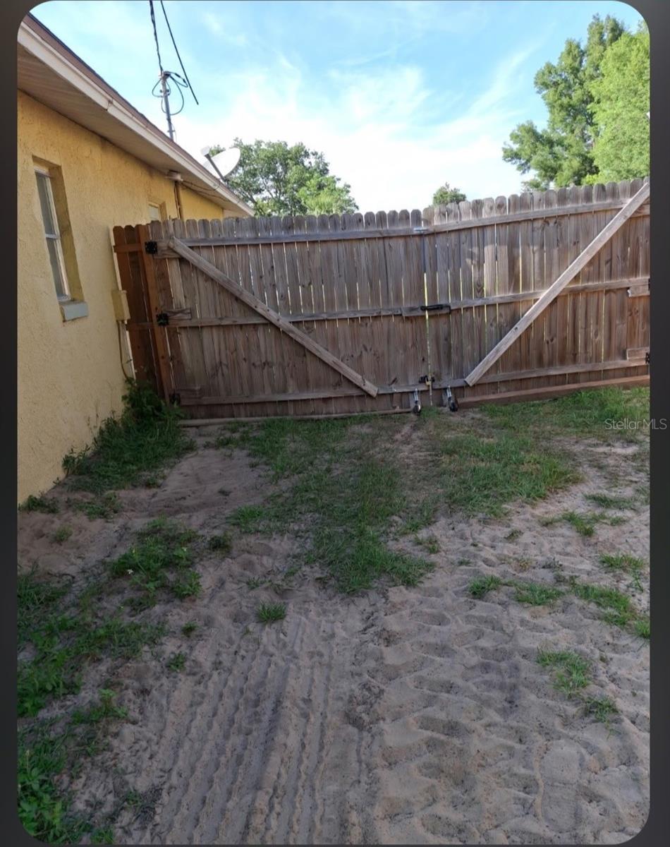 BEVERLY HILLS UNIT 06 SEC 02 - Residential