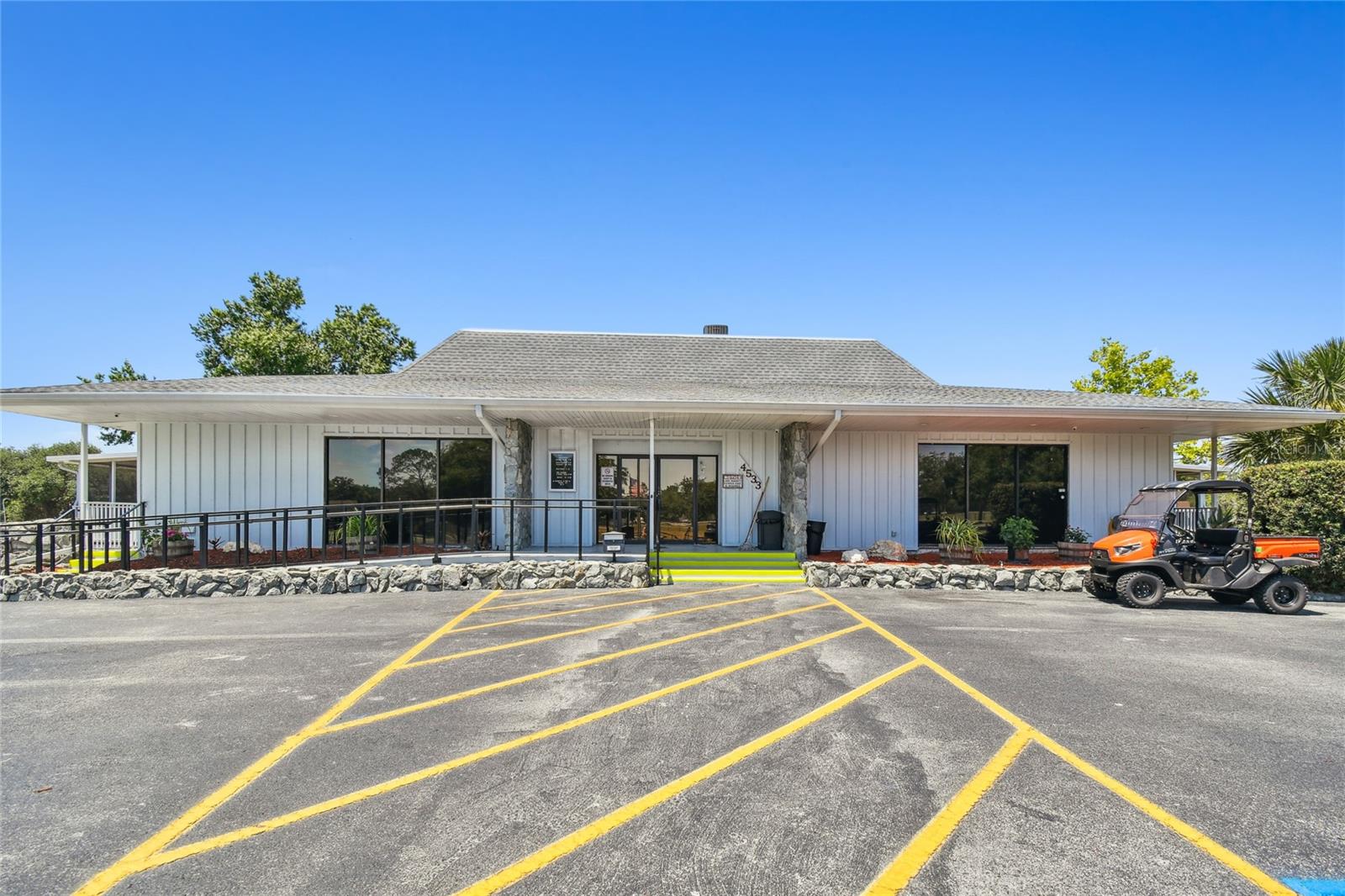 CLUB VILLAS CONDO - Residential
