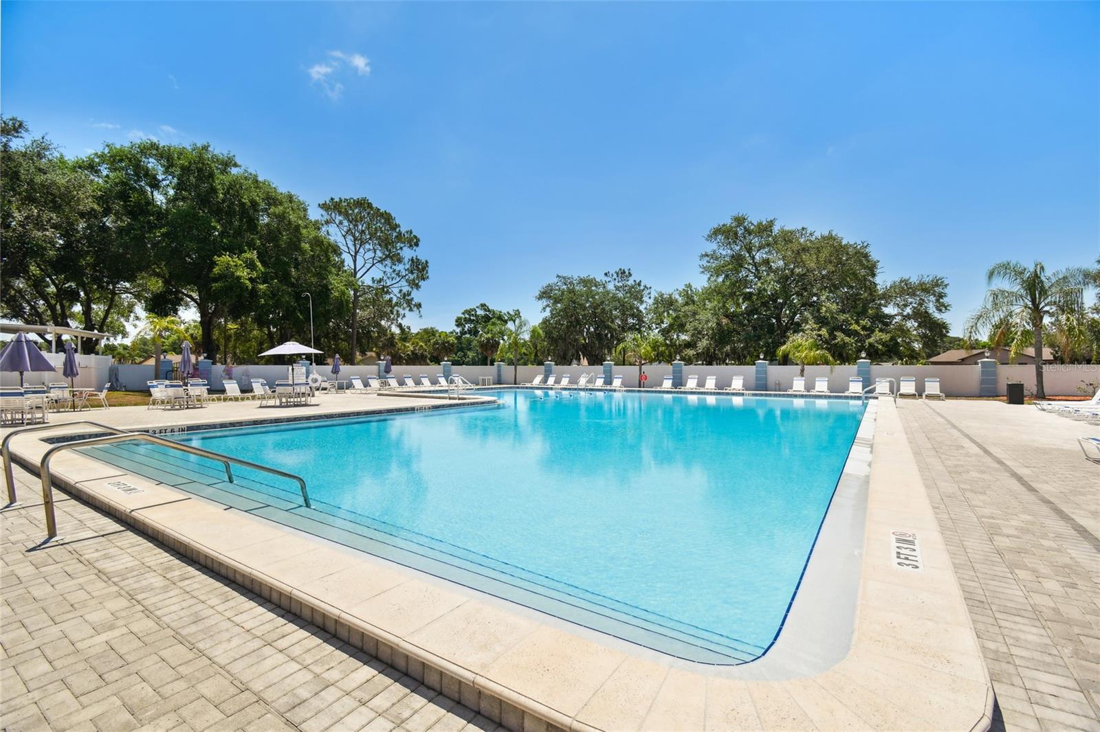 CLUB VILLAS CONDO - Residential