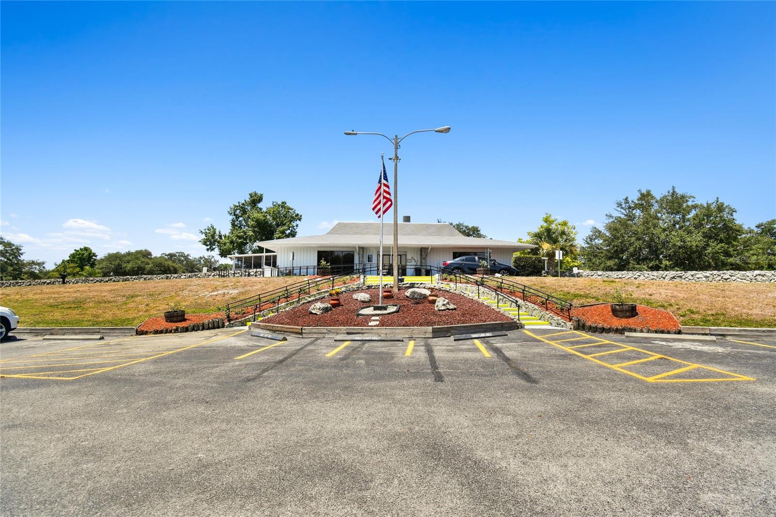 CLUB VILLAS CONDO - Residential