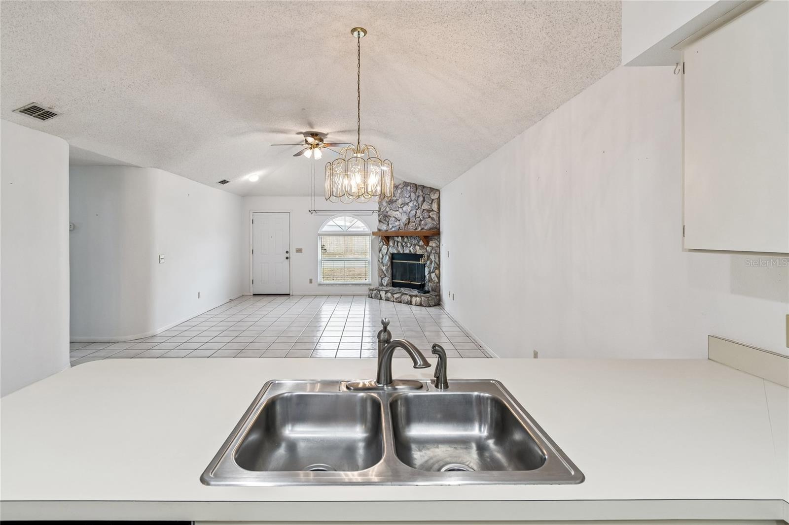 CLUB VILLAS CONDO - Residential