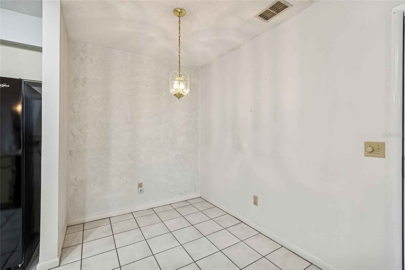 CLUB VILLAS CONDO - Residential