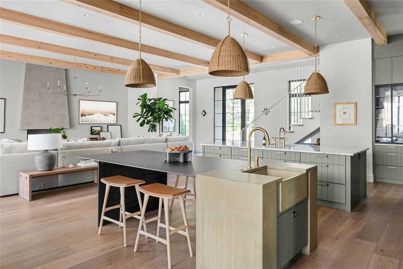 SYLVAN LAKE SHORES - Residential