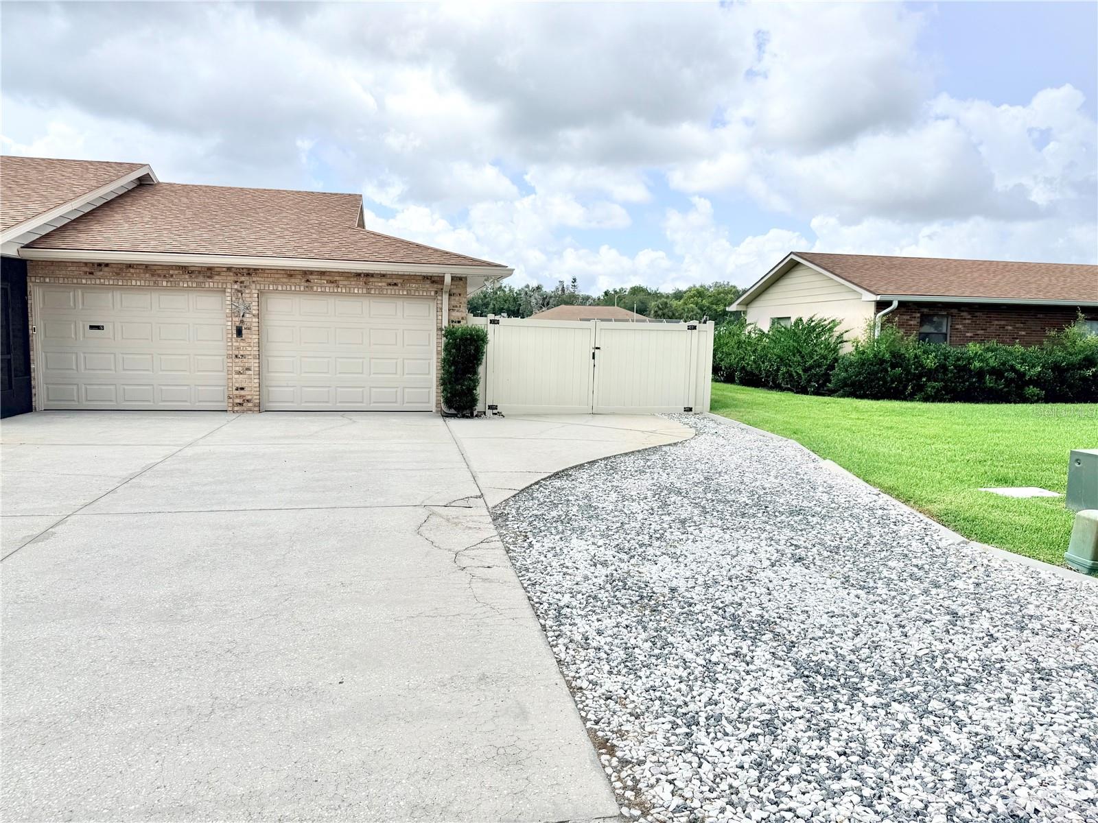 TAVARES VISTA DEL LARGO WATER PLANT SITE - Residential