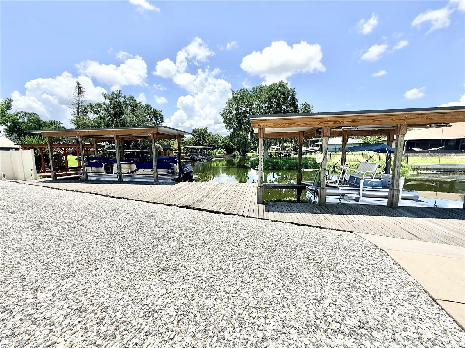 TAVARES VISTA DEL LARGO WATER PLANT SITE - Residential