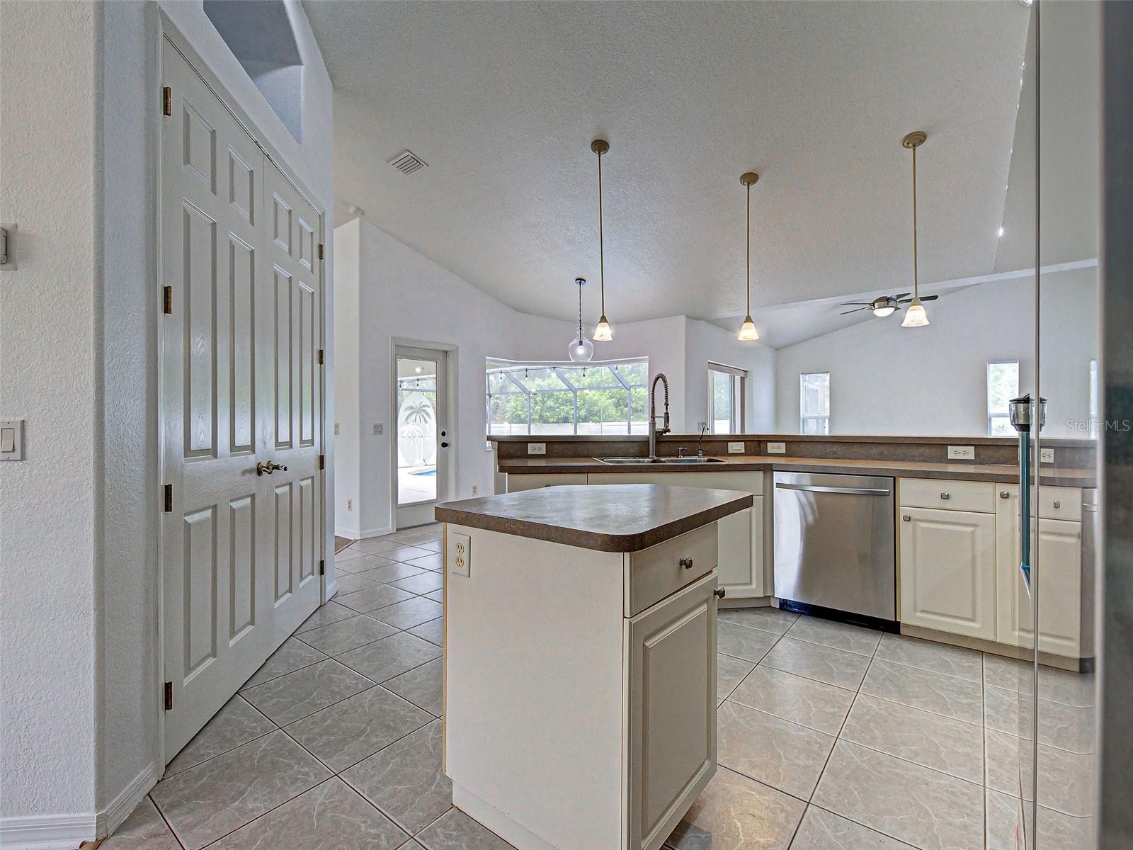 PORT CHARLOTTE SUB 01 - Residential