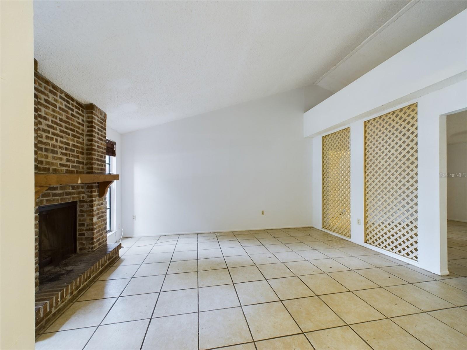 CINNAMON RIDGE - Residential