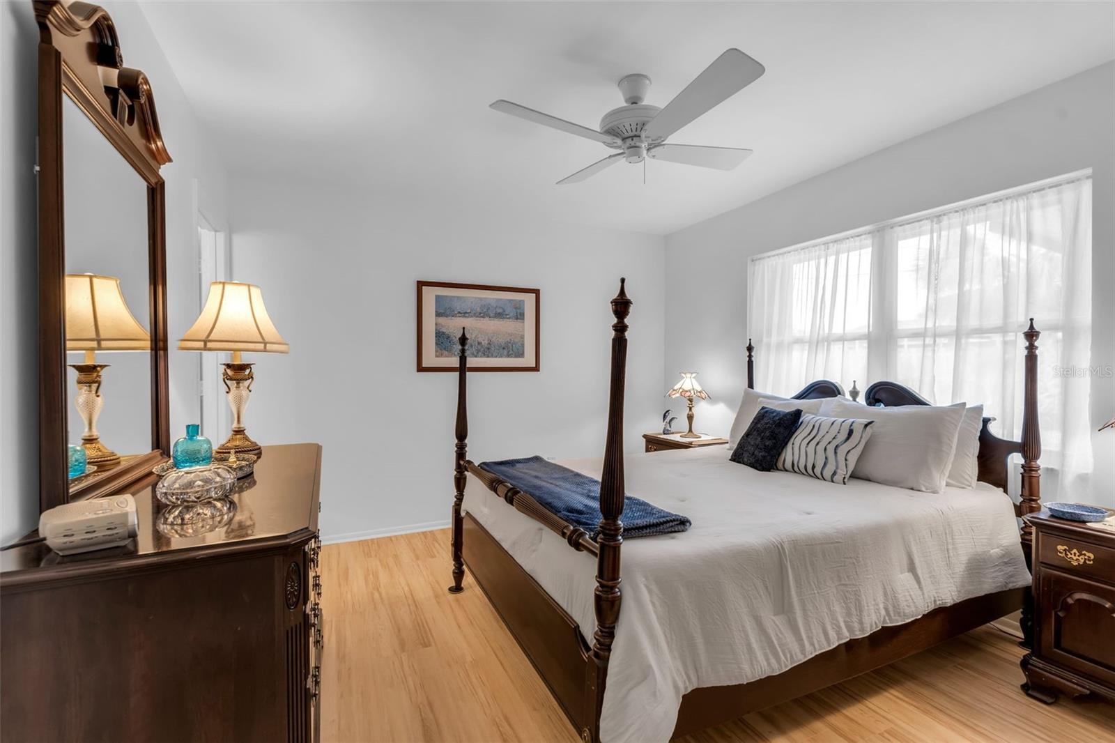 CAMBRIDGE VILLAGE - Residential