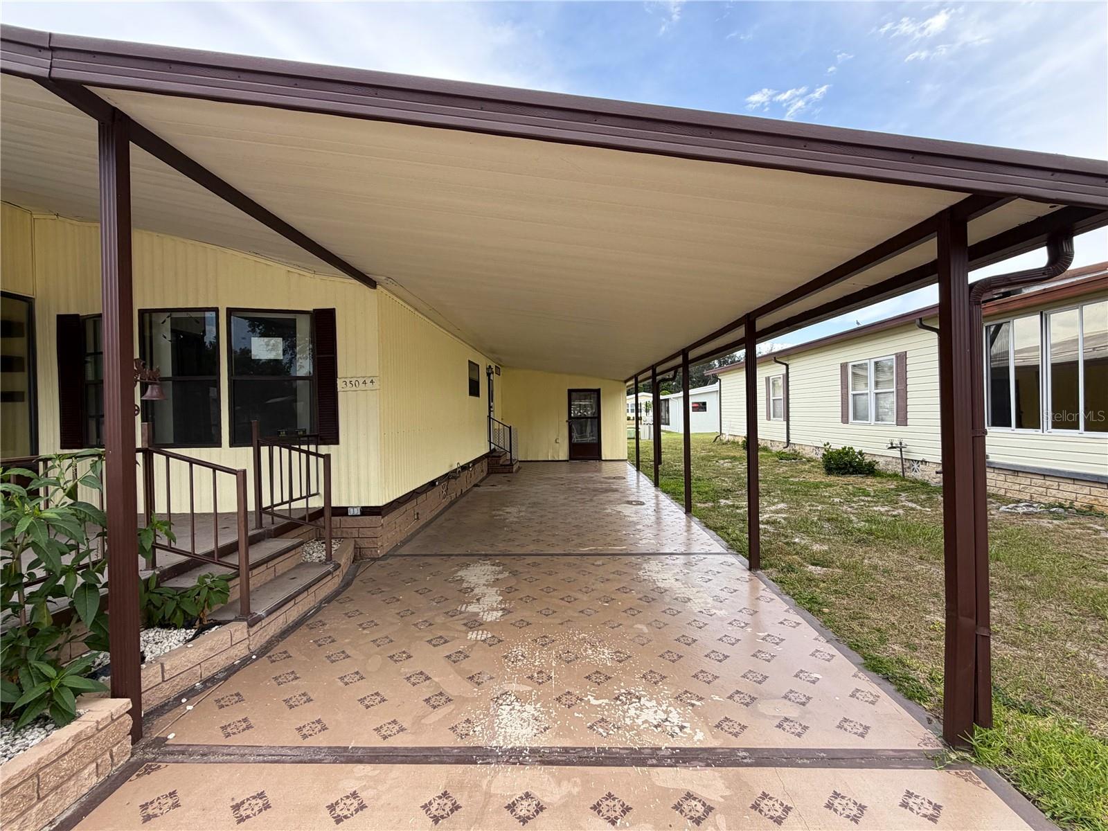 COLONY HILLS COMMUNITY - Residential