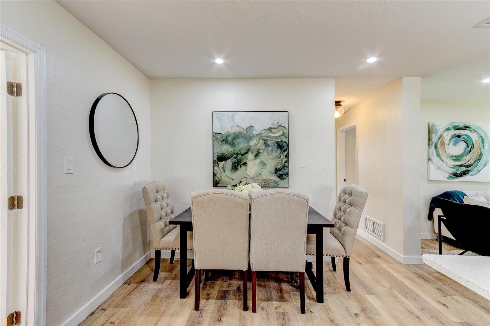 FIRST SUB BLK 198 DELAND - Residential