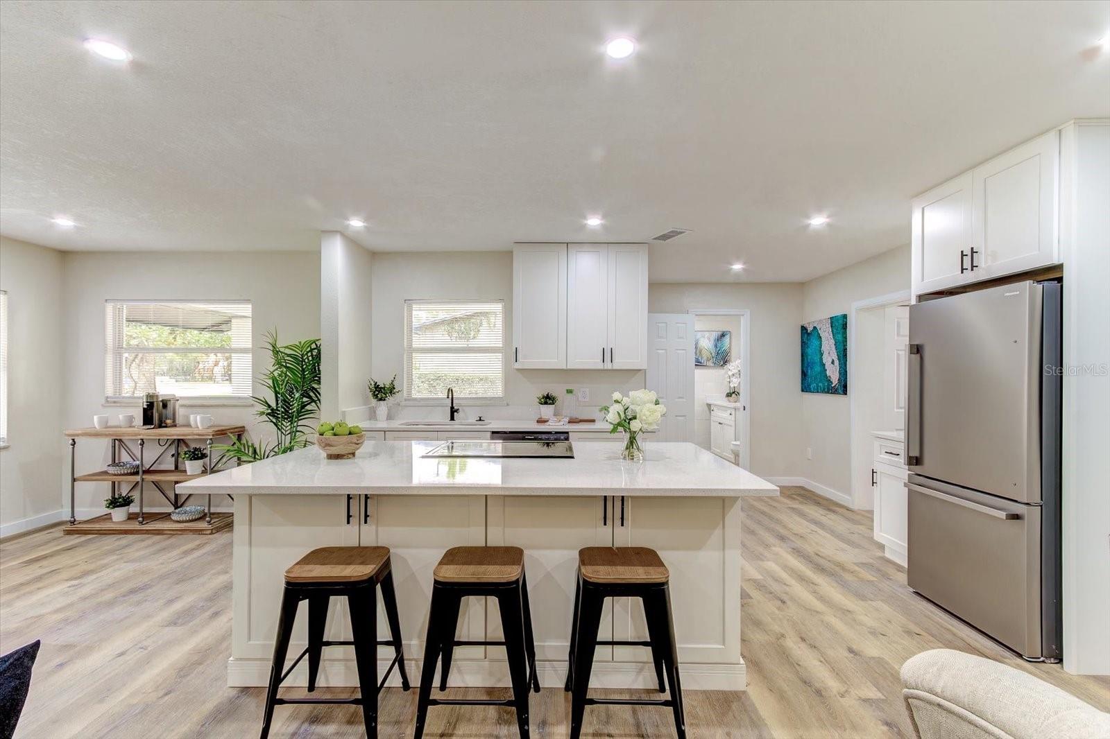 FIRST SUB BLK 198 DELAND - Residential