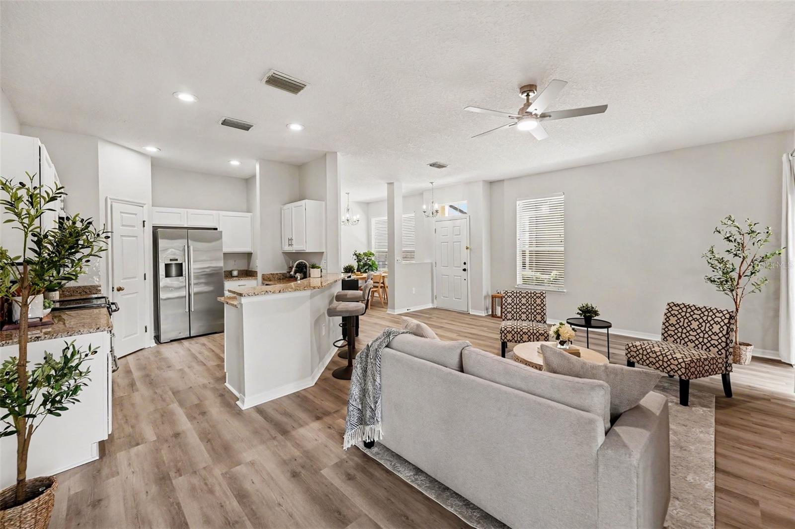 BAY BREEZE COVE - Residential