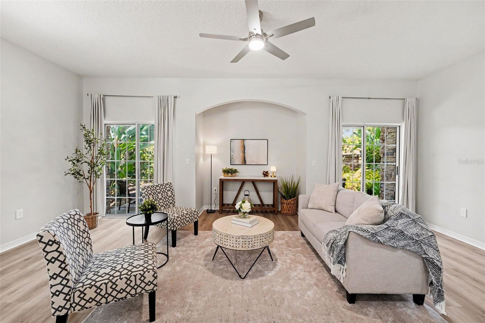 BAY BREEZE COVE - Residential