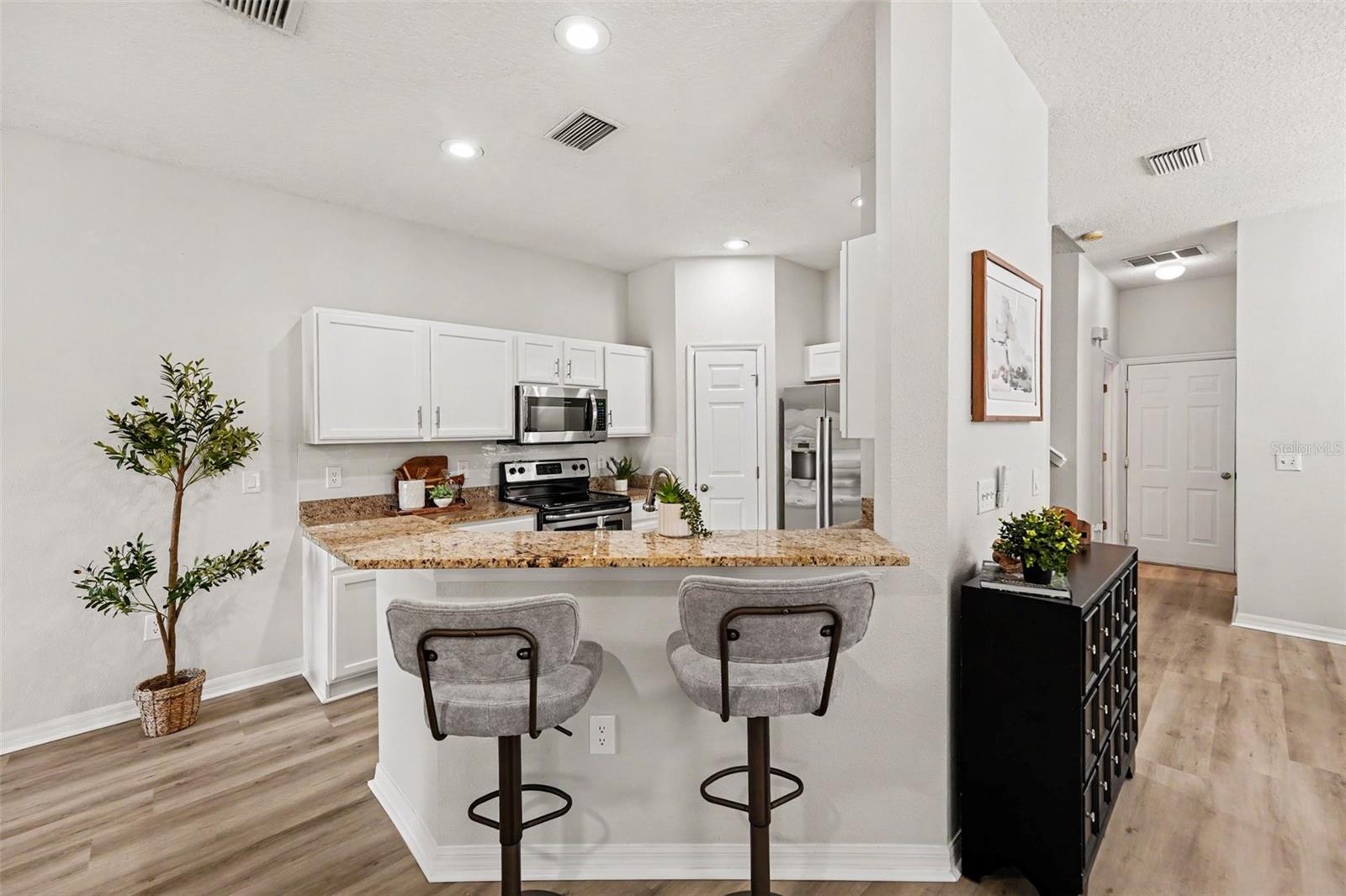 BAY BREEZE COVE - Residential