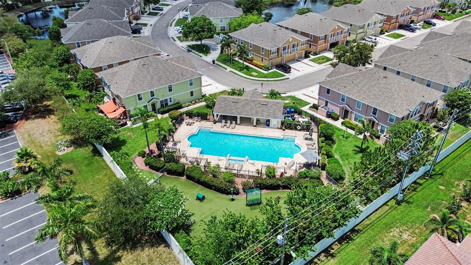 BAY BREEZE COVE - Residential