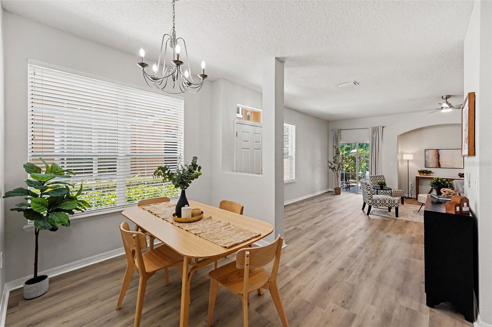 BAY BREEZE COVE - Residential