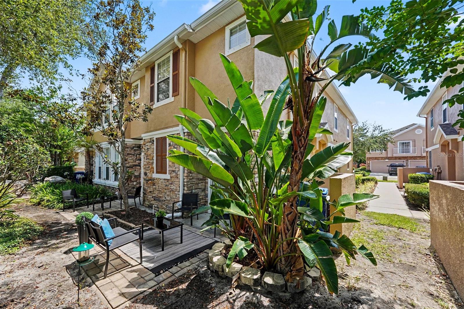 BAY BREEZE COVE - Residential