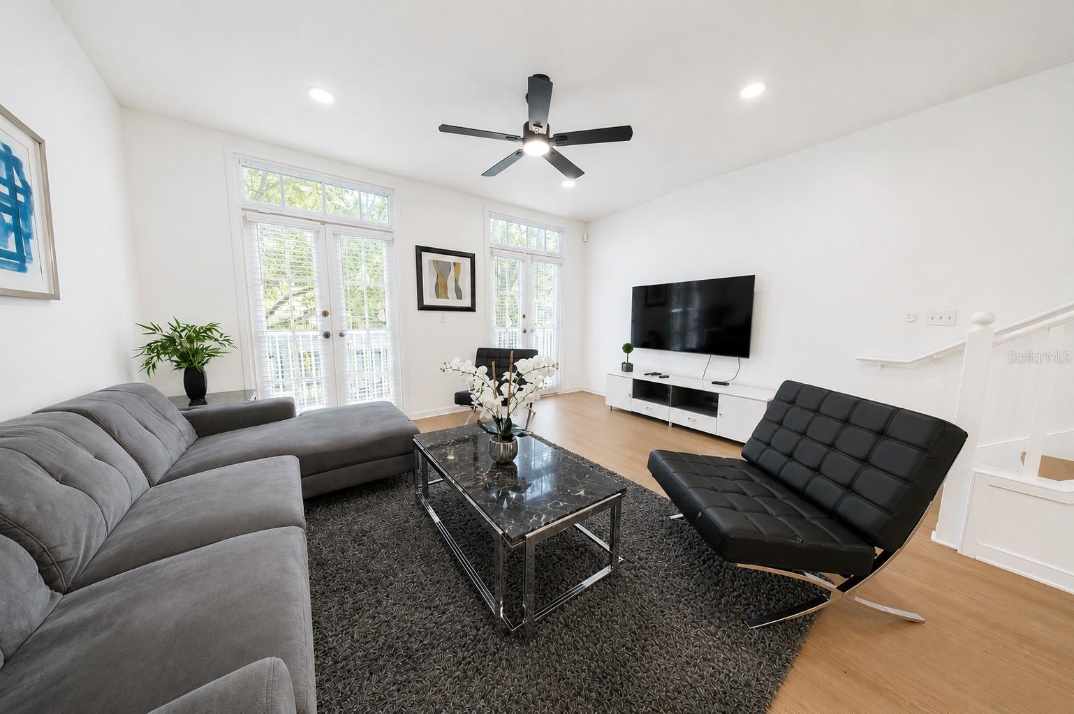 TOWN CENTER CONDO - Residential