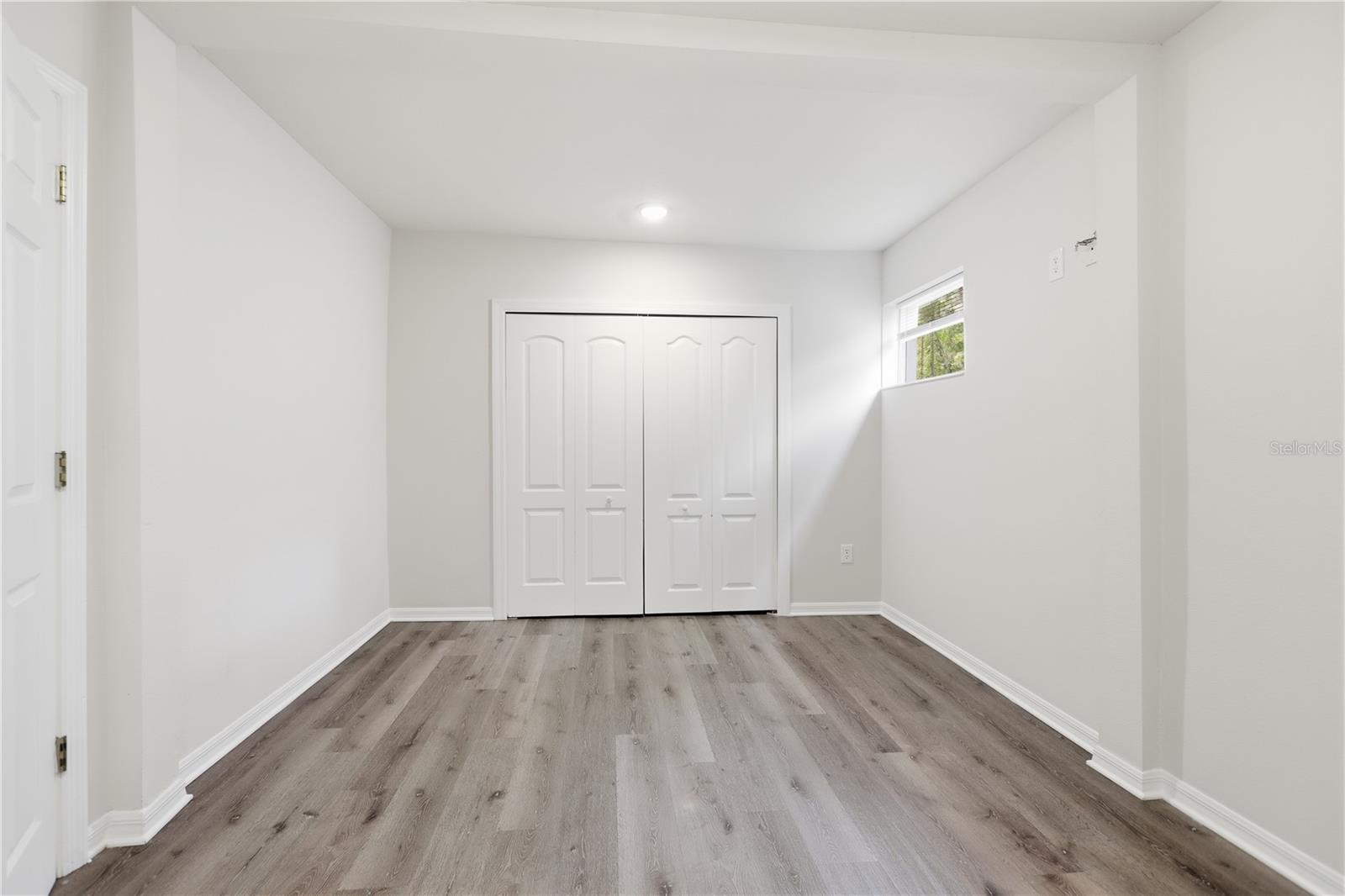 BENNETTS NE 01/4 NW 01/4 NE 01/4 15 17 30 - Residential