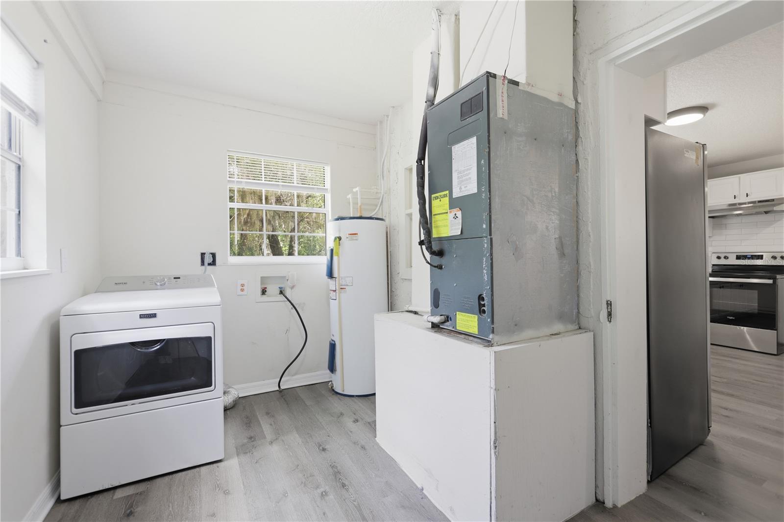 BENNETTS NE 01/4 NW 01/4 NE 01/4 15 17 30 - Residential