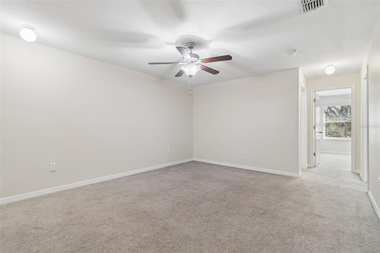 RIVERVIEW LAKES - Residential Lease
