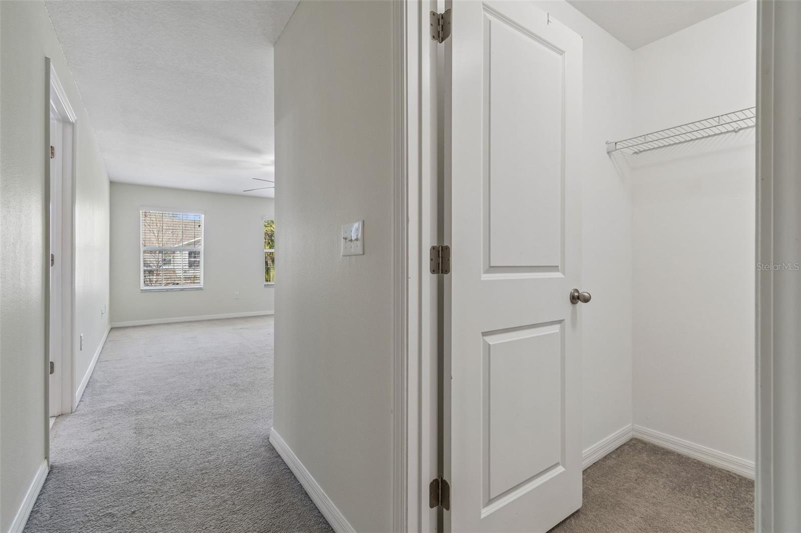RIVERVIEW LAKES - Residential Lease