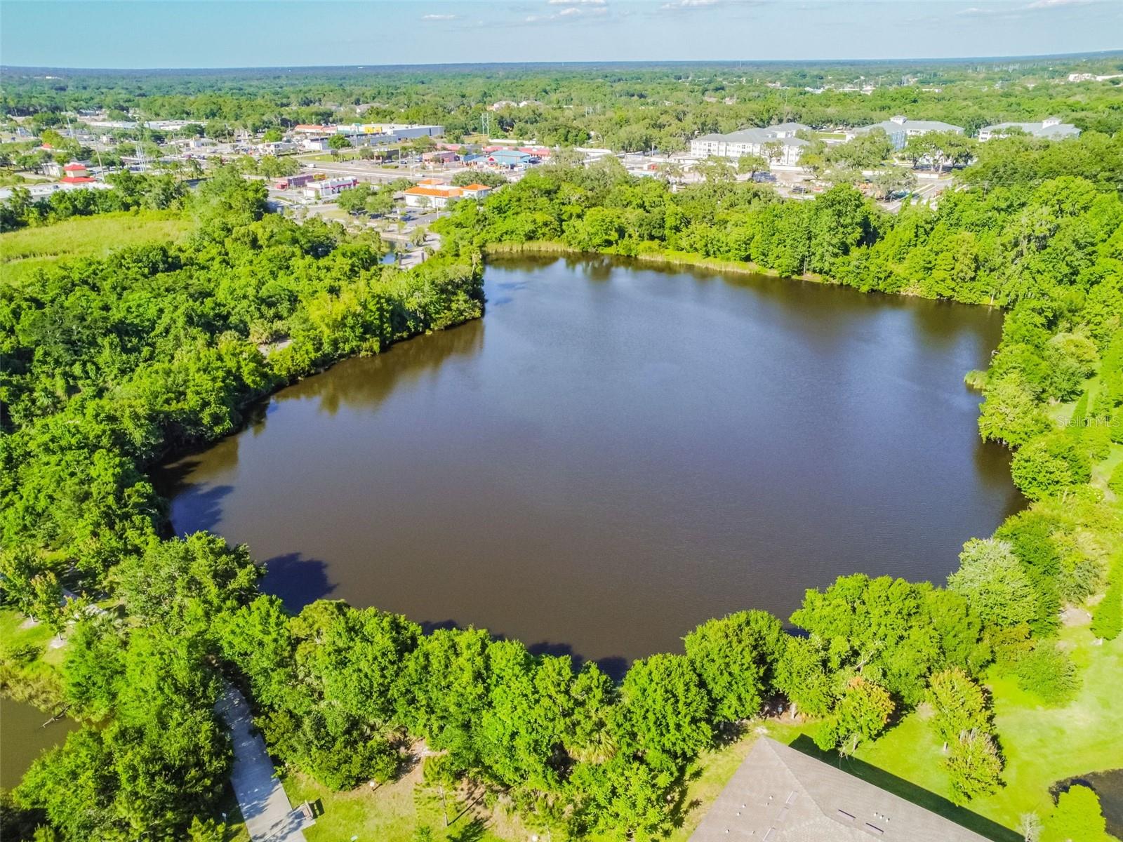 RIVERVIEW LAKES - Residential Lease