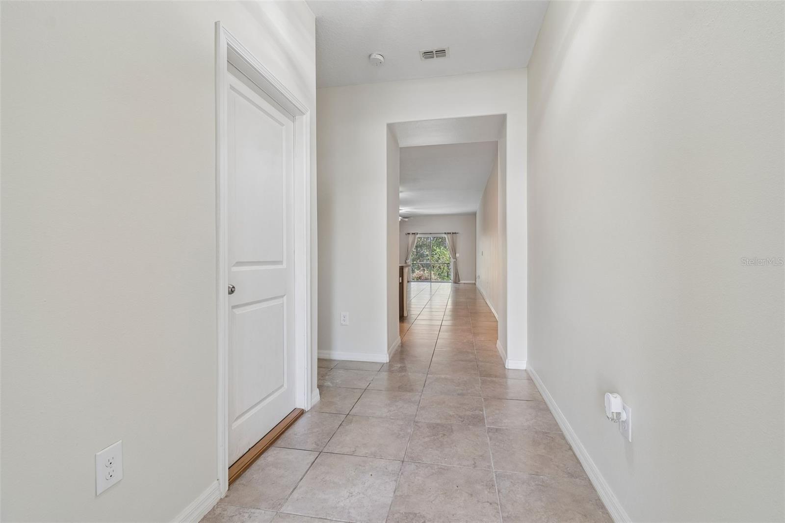 RIVERVIEW LAKES - Residential Lease