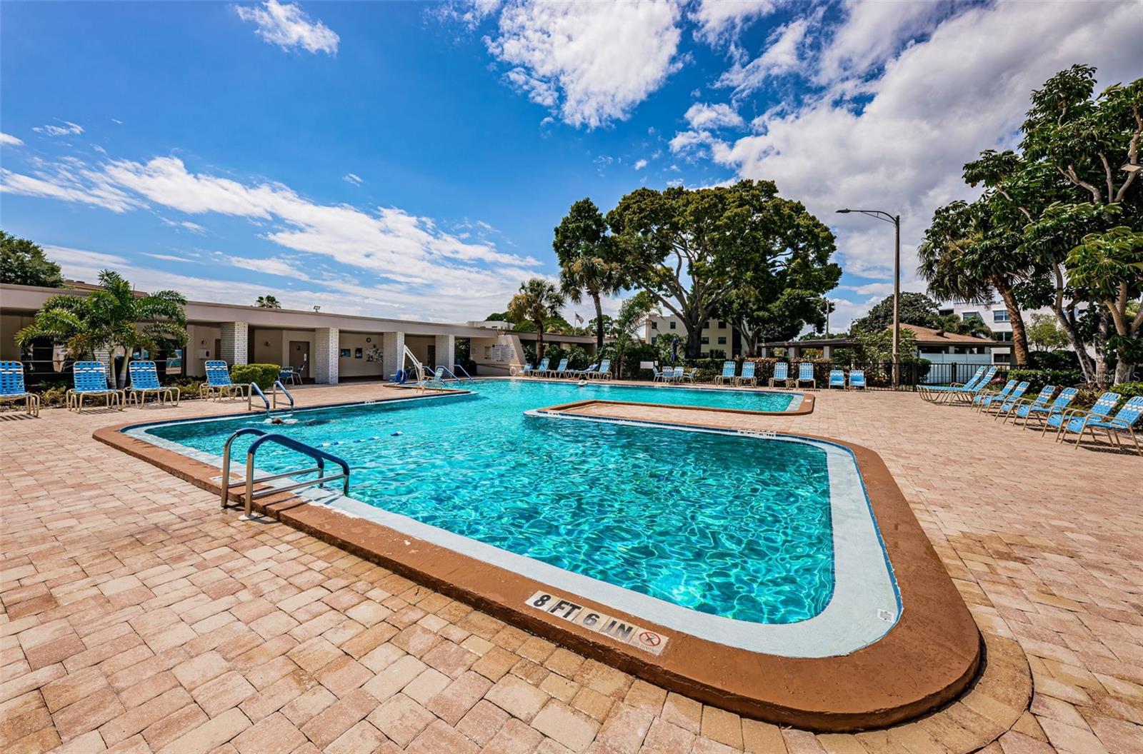 FIVE TOWNS OF ST PETE - Residential