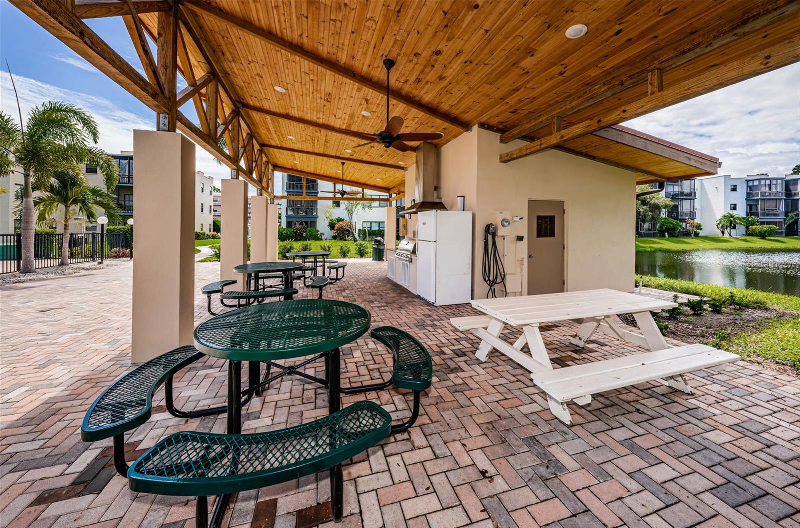 FIVE TOWNS OF ST PETE - Residential