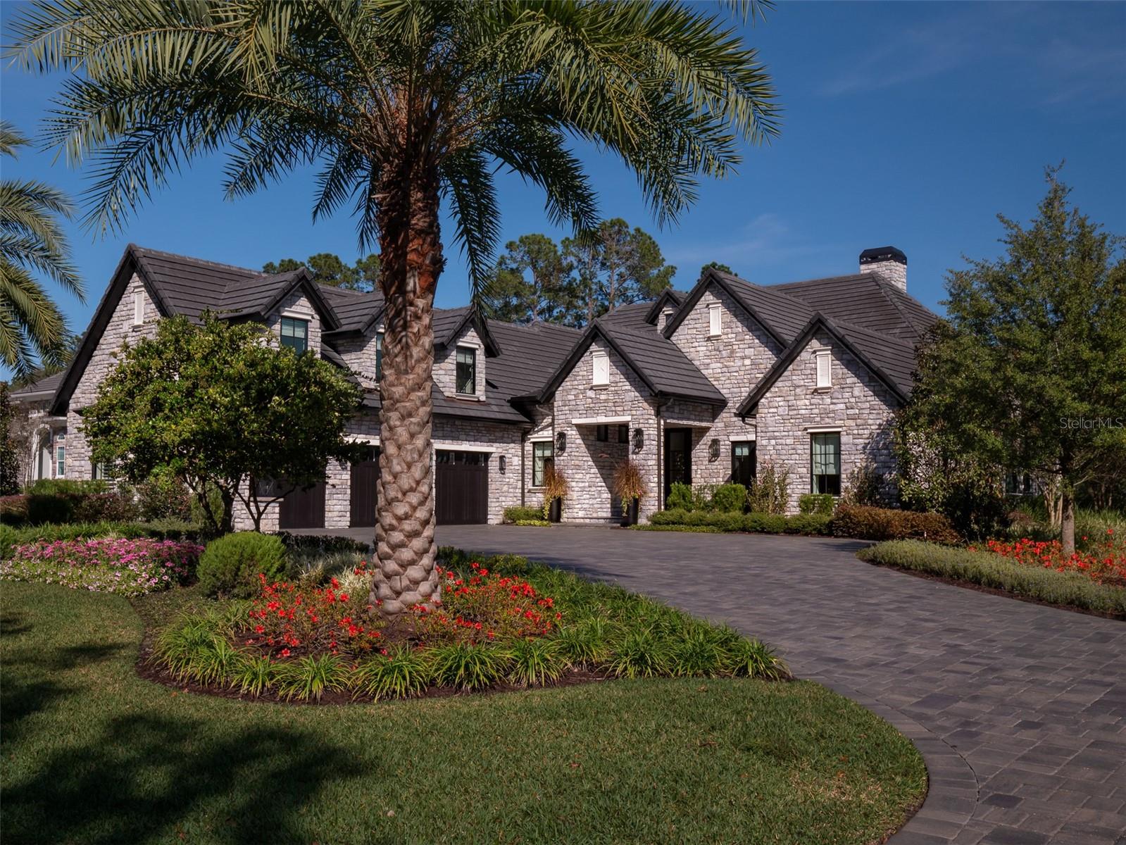 GOLDEN OCALA UN 01 - Residential