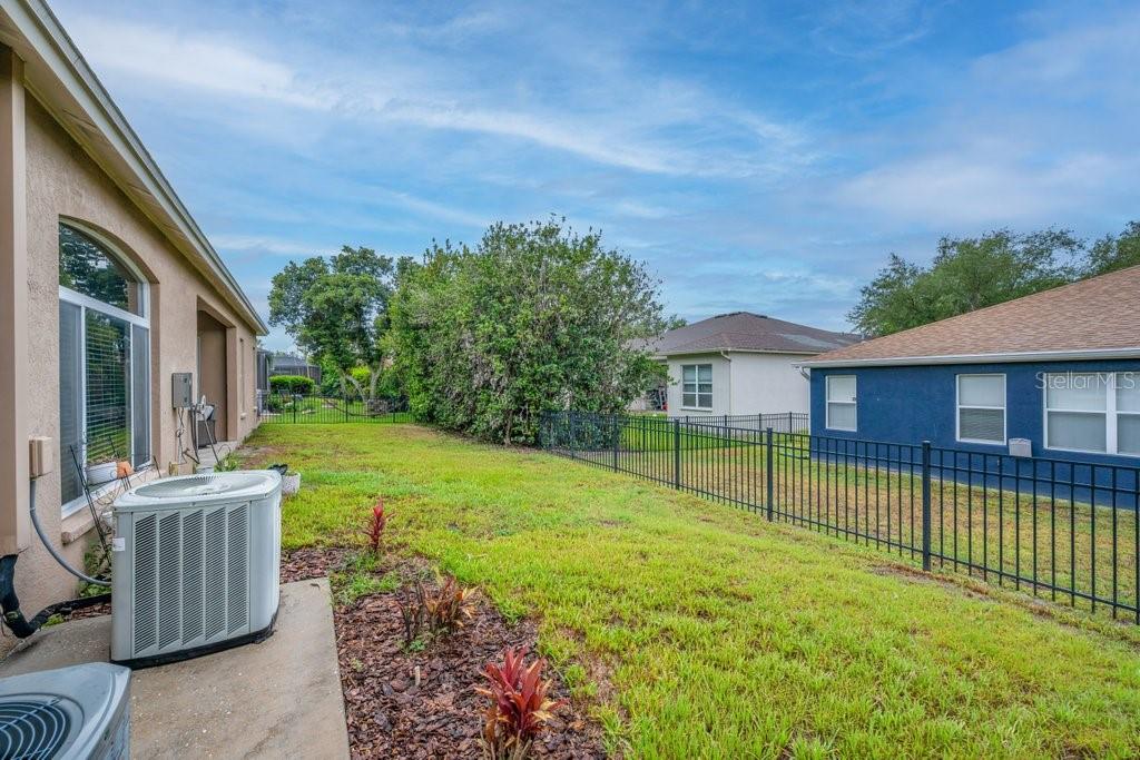 FISHHAWK RANCH - Residential